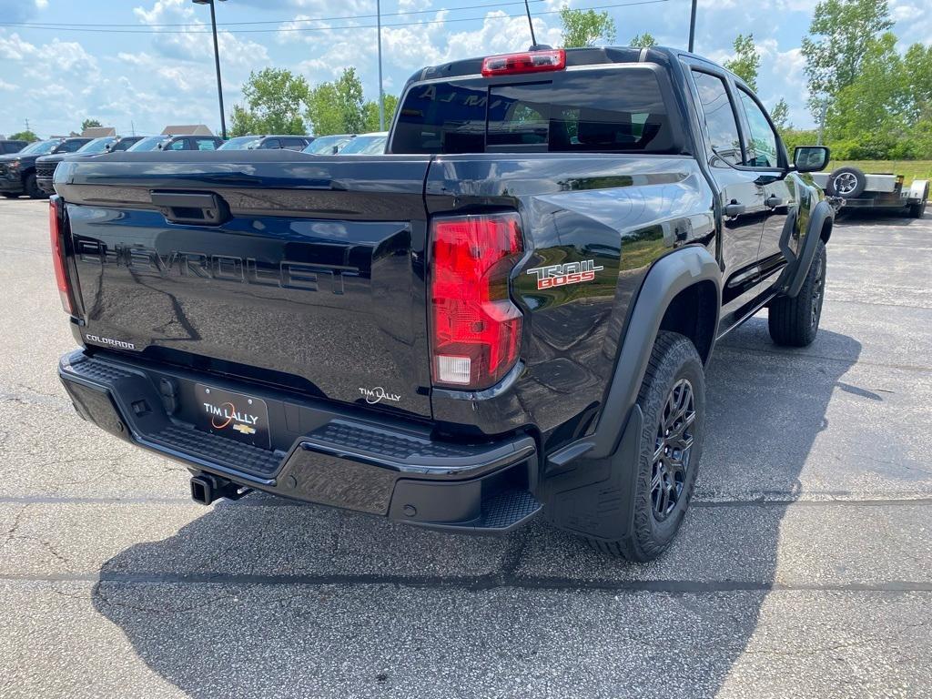 new 2025 Chevrolet Colorado car, priced at $44,010