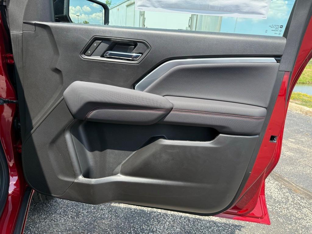 new 2025 Chevrolet Colorado car, priced at $46,740