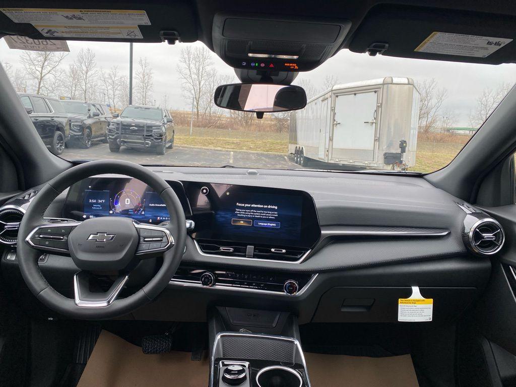 new 2026 Chevrolet Equinox car, priced at $32,660