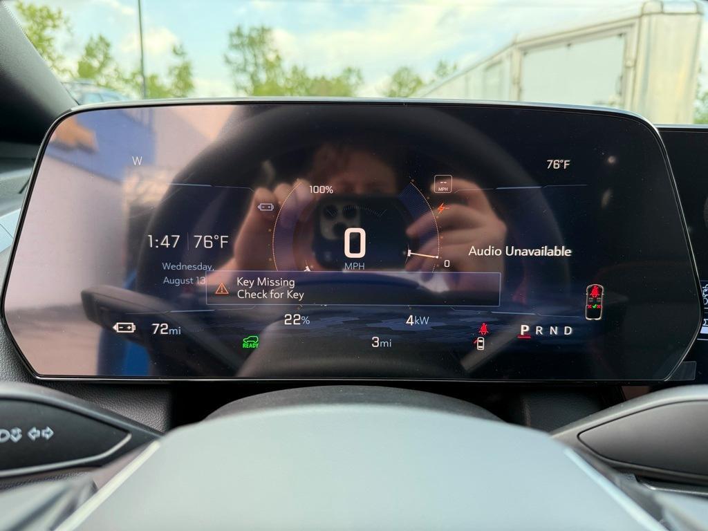 new 2025 Chevrolet Equinox EV car, priced at $44,510