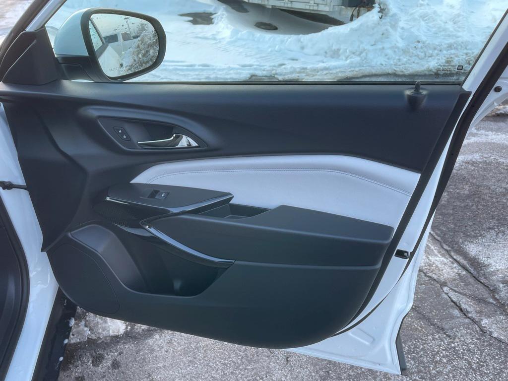 new 2026 Chevrolet Trax car, priced at $25,855