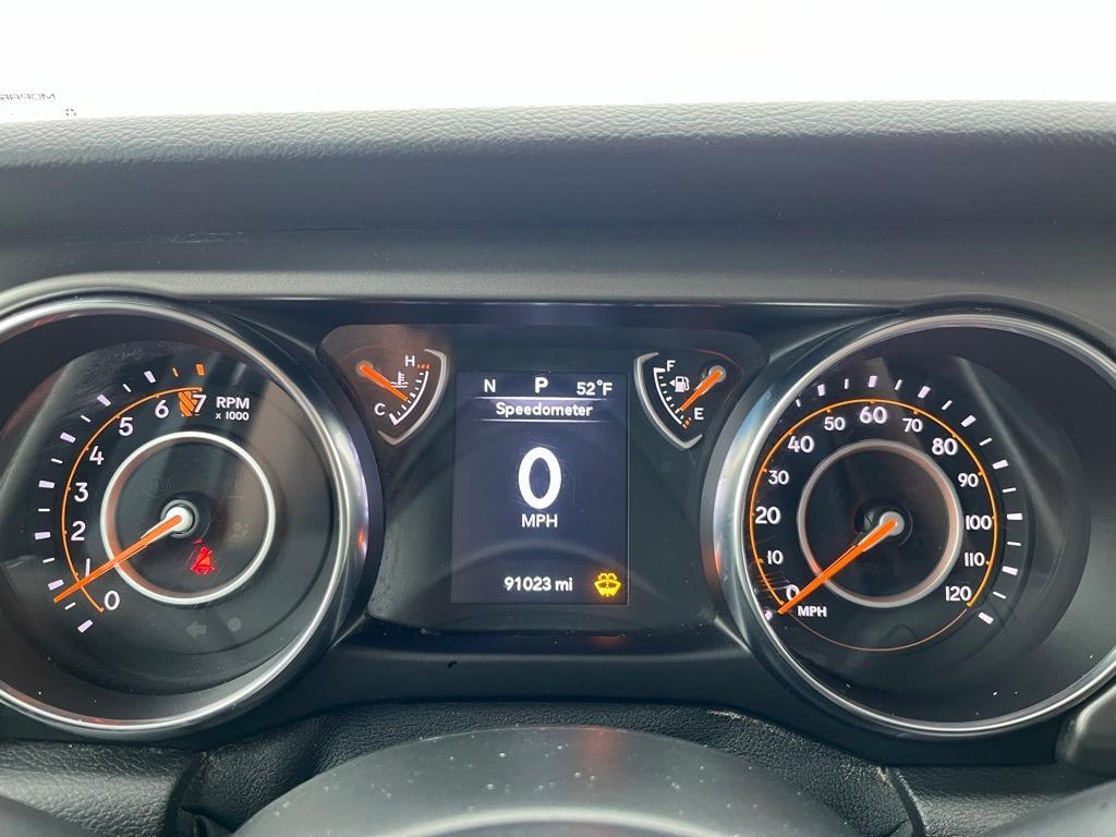 used 2021 Jeep Gladiator car, priced at $25,999