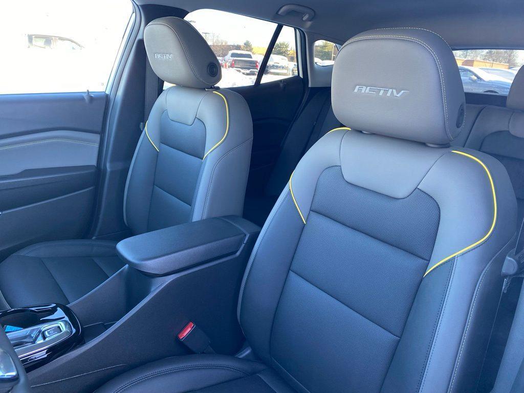 new 2026 Chevrolet Trax car, priced at $27,385