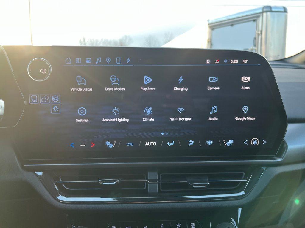 new 2025 Chevrolet Equinox EV car, priced at $38,560