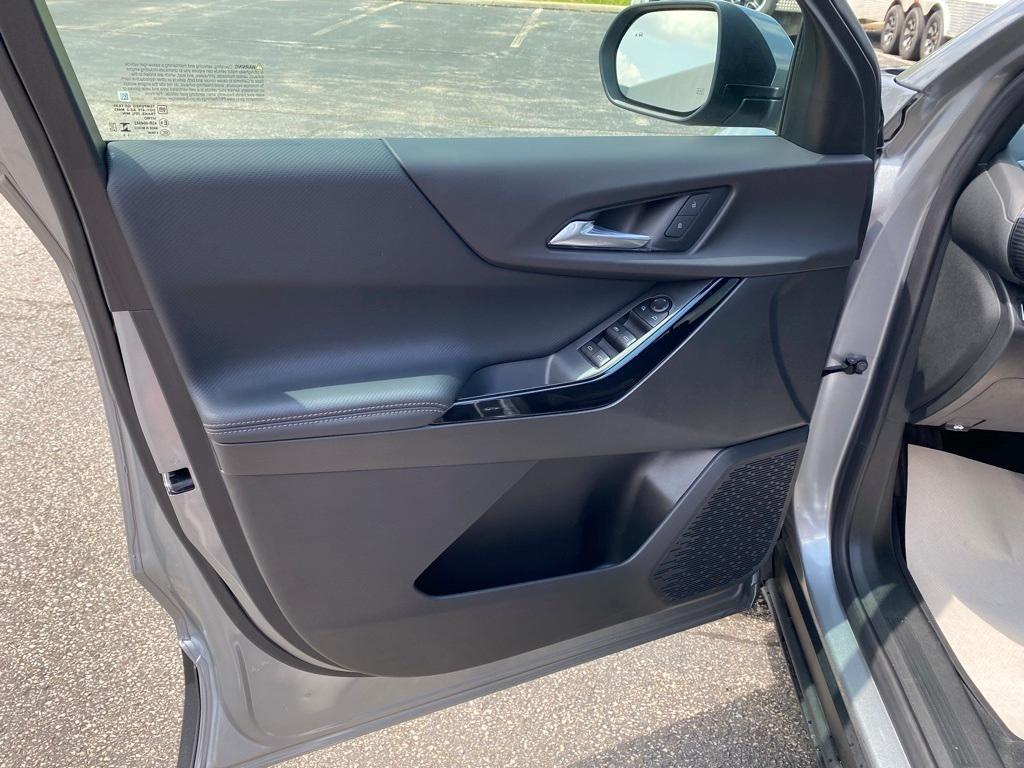 new 2025 Chevrolet Equinox car, priced at $32,245