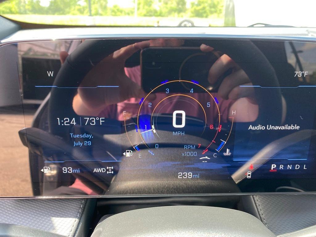 new 2025 Chevrolet Equinox car, priced at $32,245