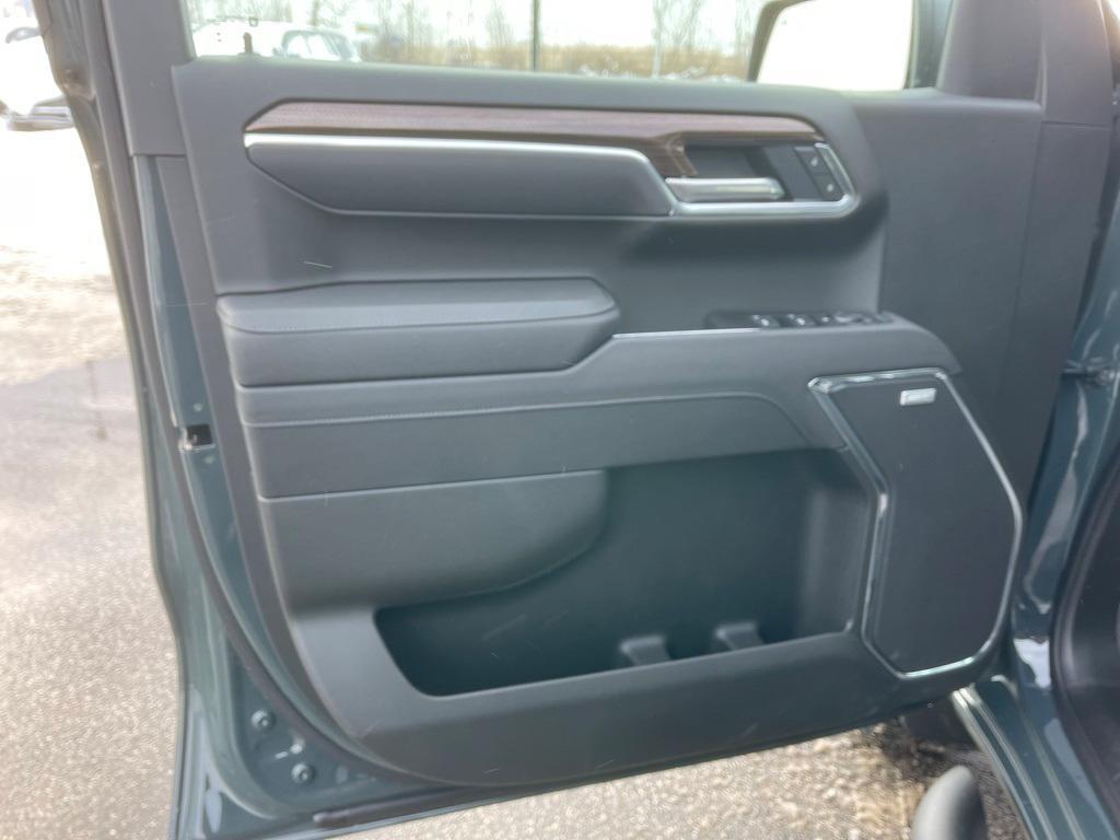 new 2026 Chevrolet Silverado 1500 car, priced at $68,990