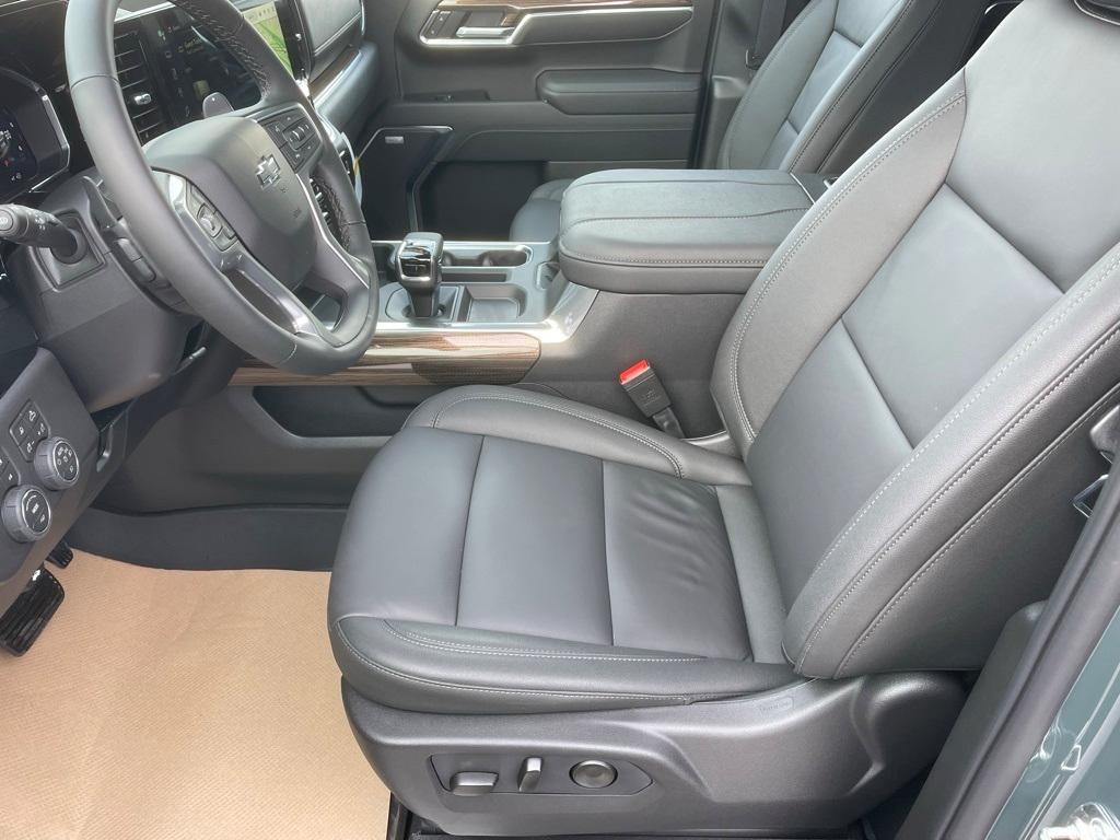 new 2026 Chevrolet Silverado 1500 car, priced at $68,990