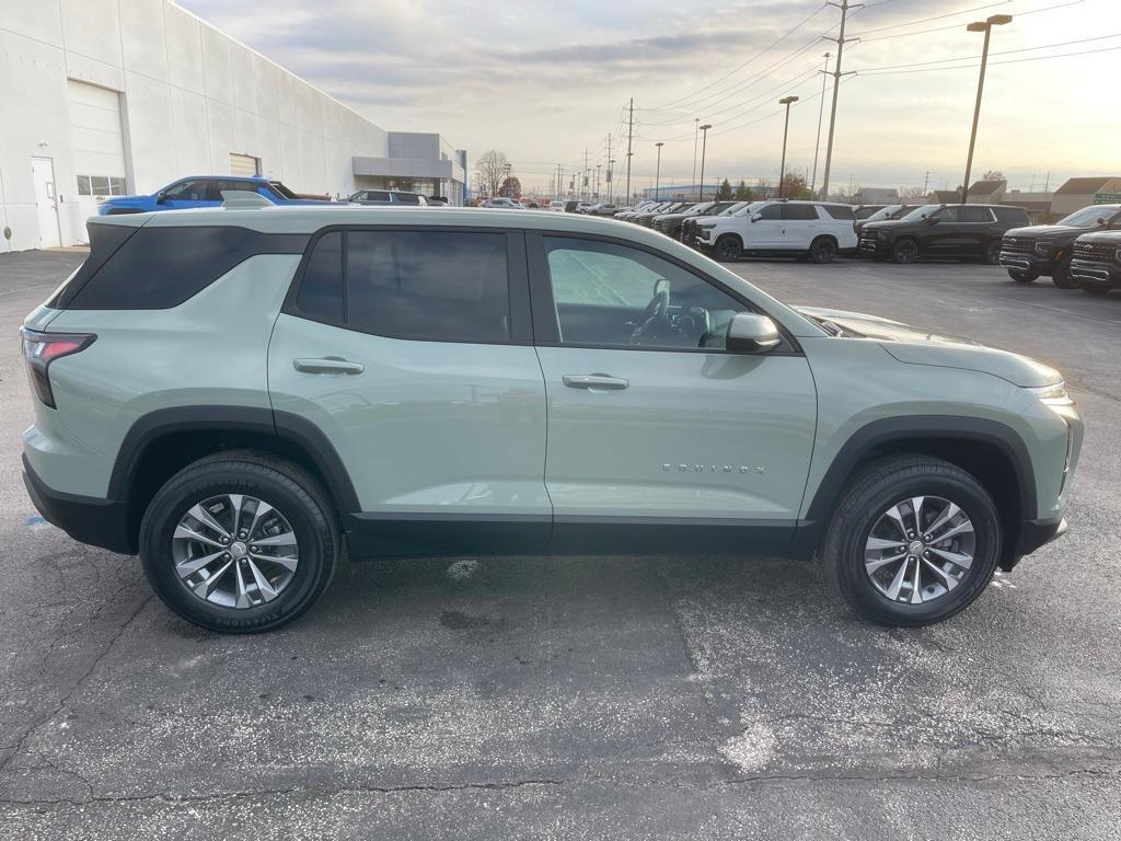 new 2026 Chevrolet Equinox car, priced at $32,870