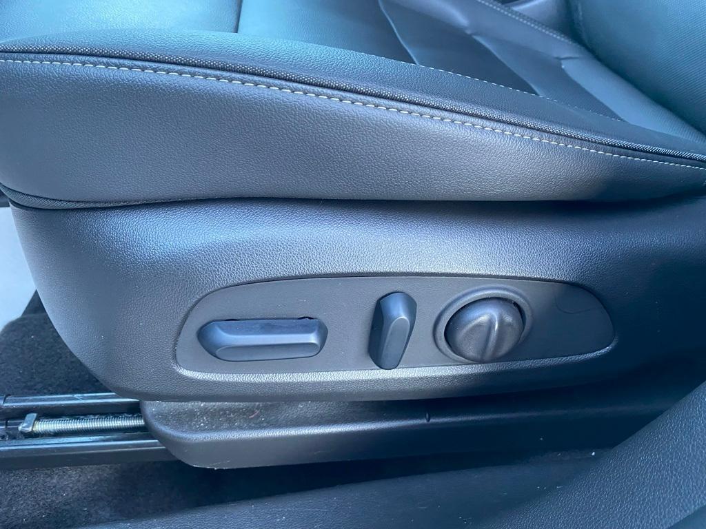 used 2023 Chevrolet TrailBlazer car, priced at $21,528