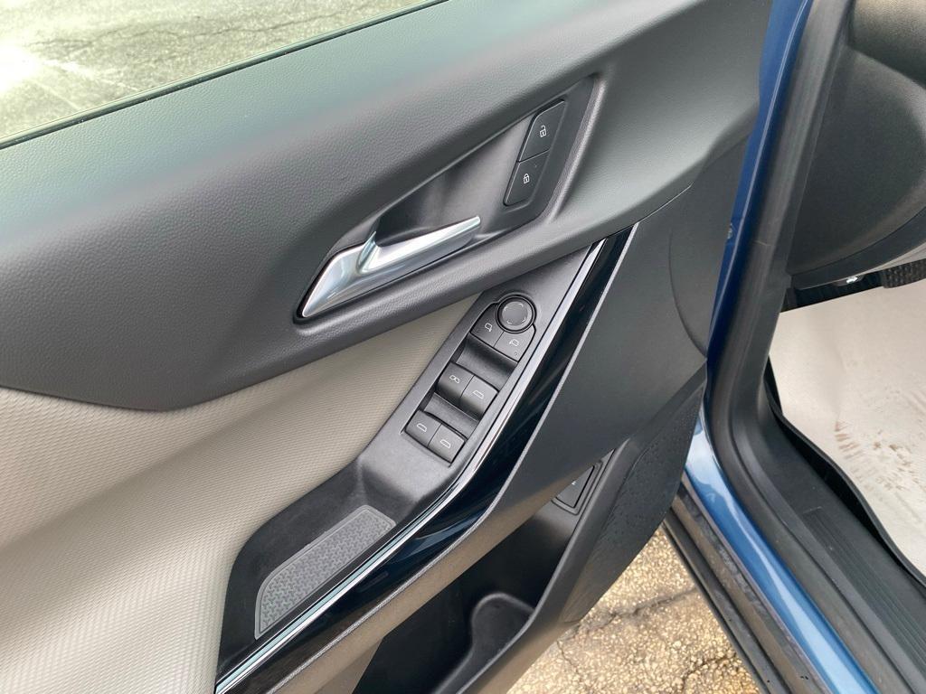 new 2026 Chevrolet Equinox car, priced at $36,635