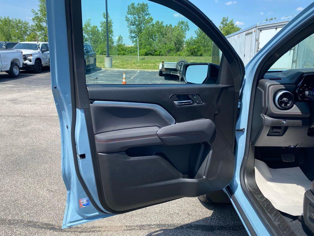 new 2025 Chevrolet Colorado car, priced at $46,745