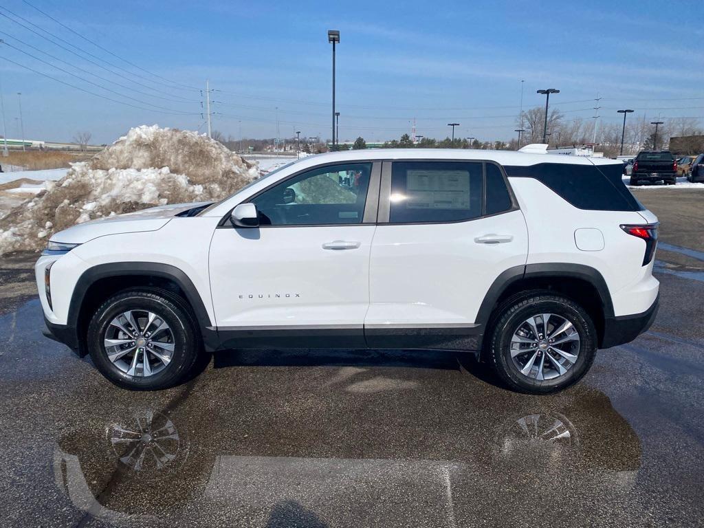 new 2026 Chevrolet Equinox car, priced at $32,795