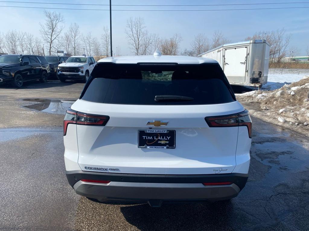 new 2026 Chevrolet Equinox car, priced at $32,795