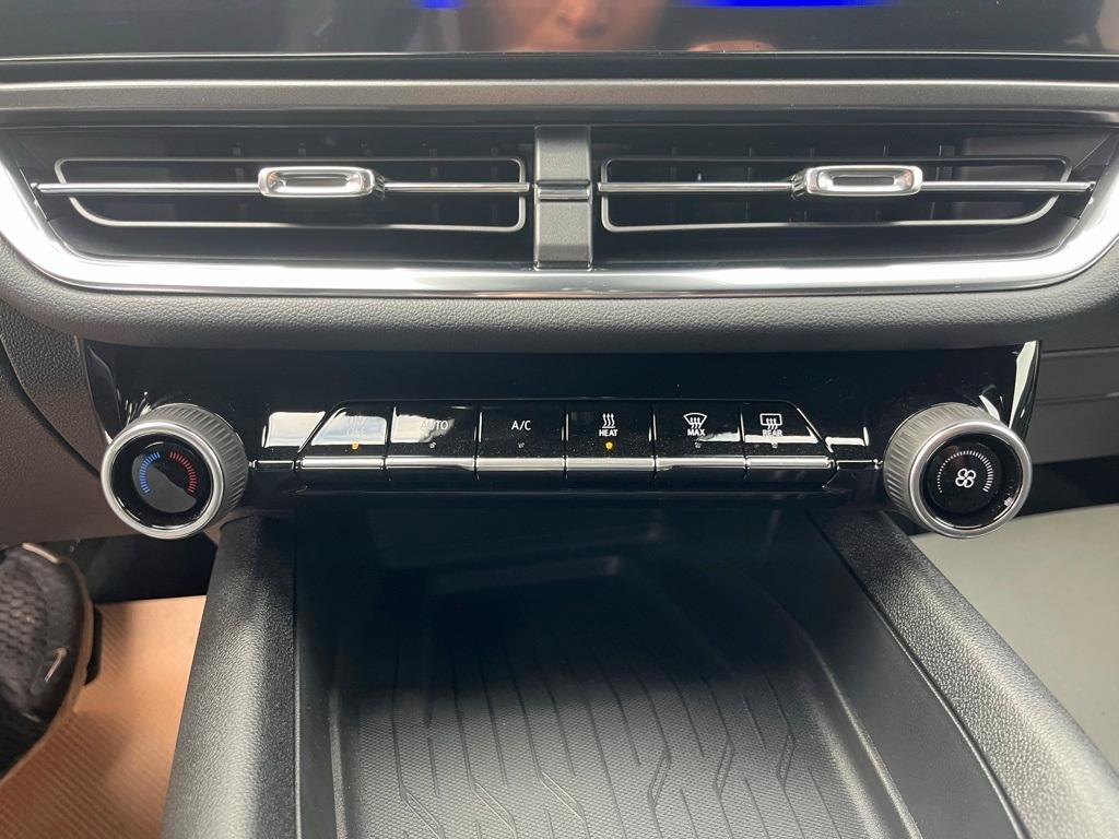 new 2026 Chevrolet Equinox EV car, priced at $40,190