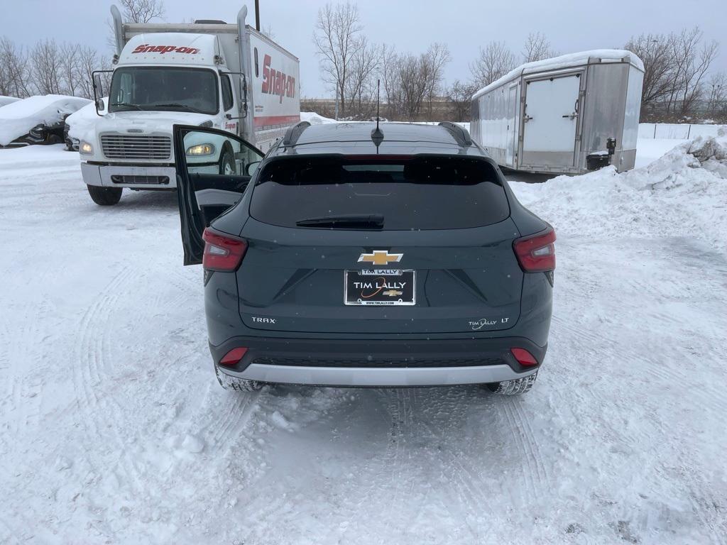 new 2026 Chevrolet Trax car, priced at $25,985