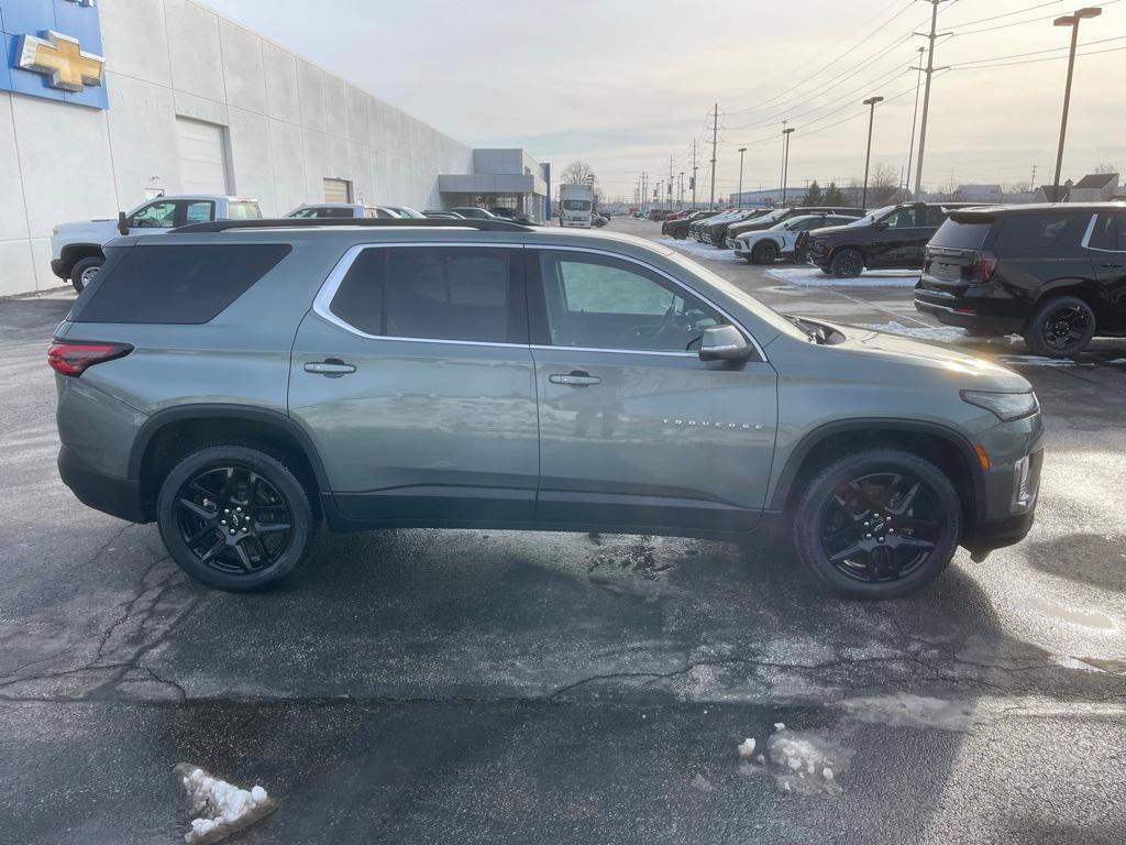 used 2023 Chevrolet Traverse car, priced at $32,999