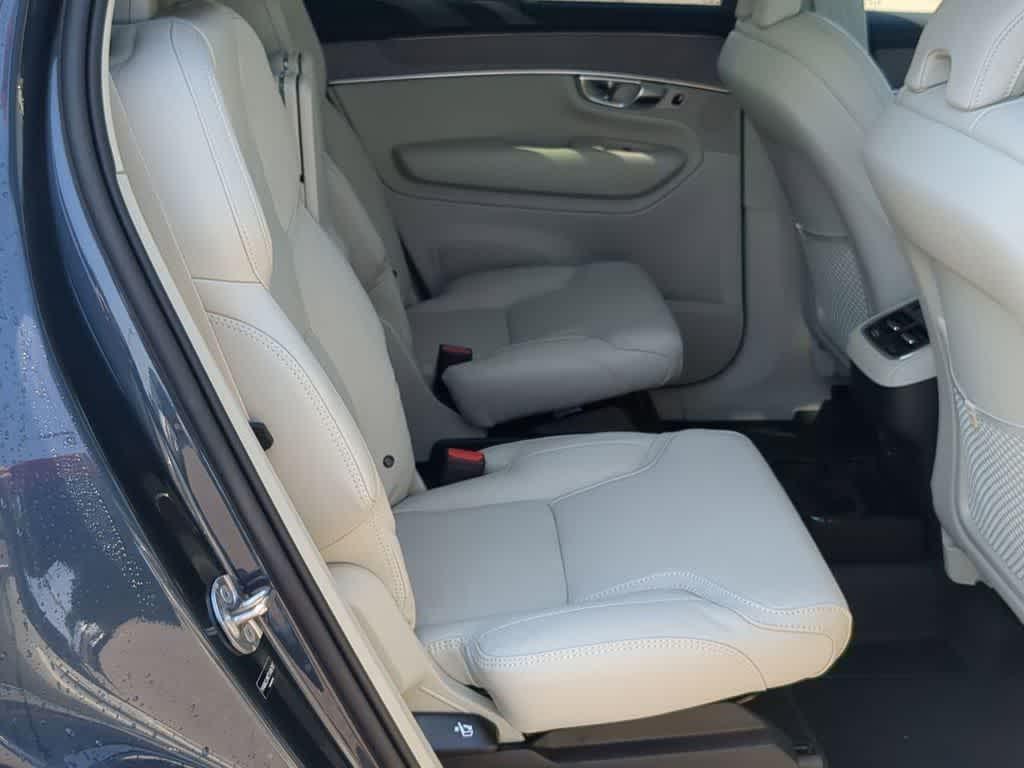 new 2026 Volvo XC90 car, priced at $73,724