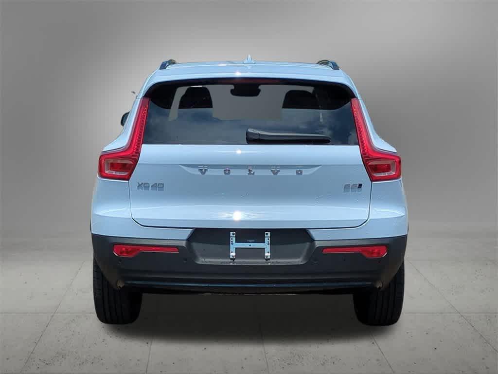 used 2026 Volvo XC40 car, priced at $46,150