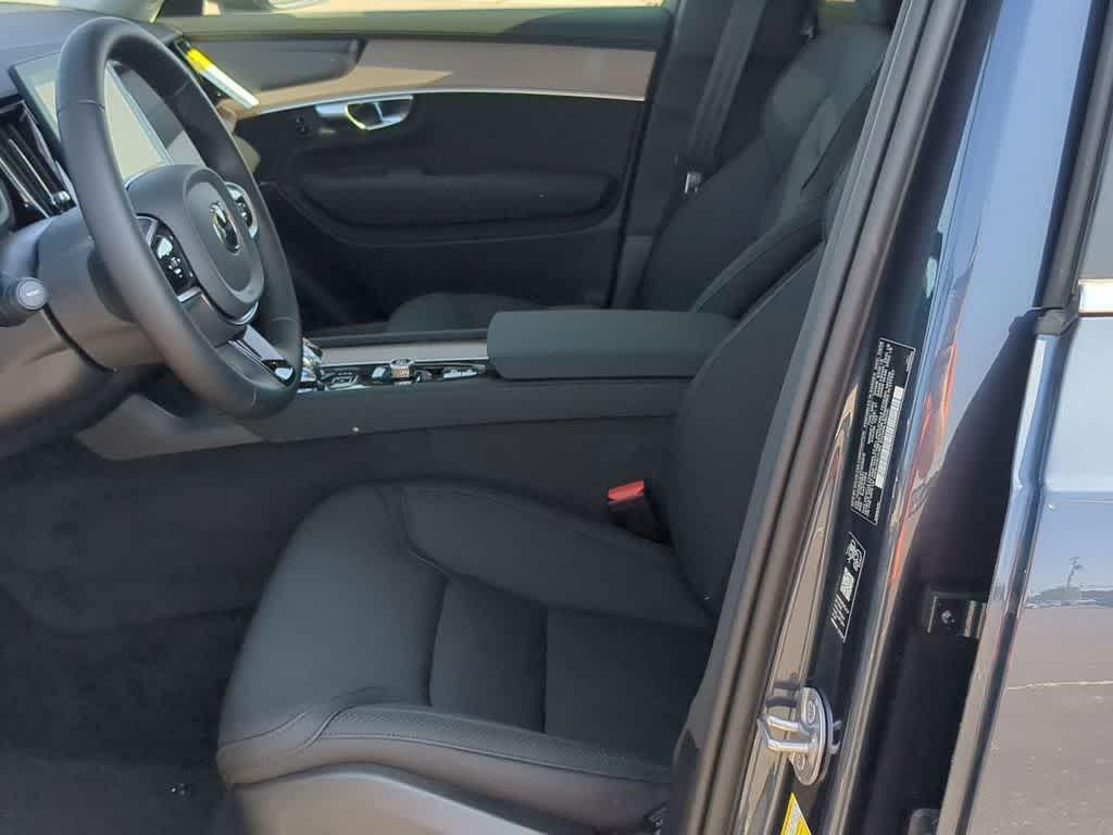 new 2026 Volvo XC90 Plug-In Hybrid car, priced at $80,660