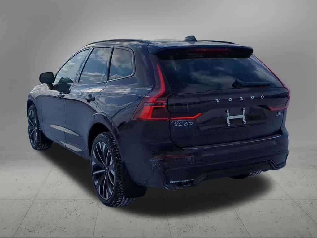 new 2026 Volvo XC60 car, priced at $62,327