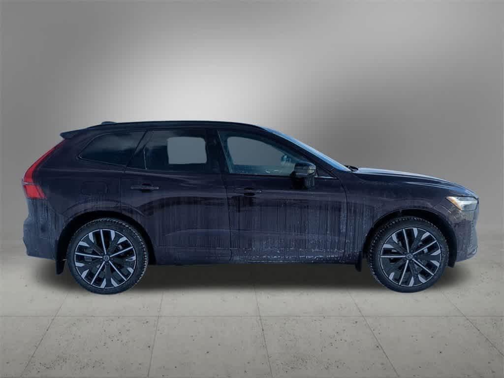 new 2026 Volvo XC60 car, priced at $62,327