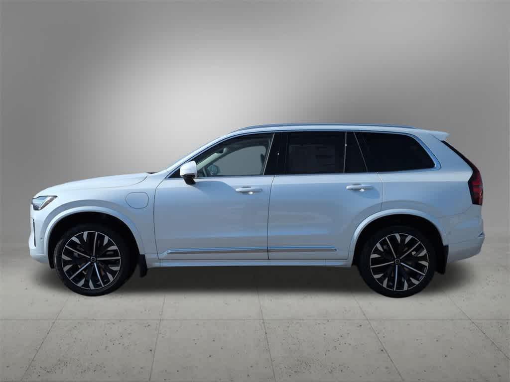new 2026 Volvo XC90 Plug-In Hybrid car, priced at $82,422