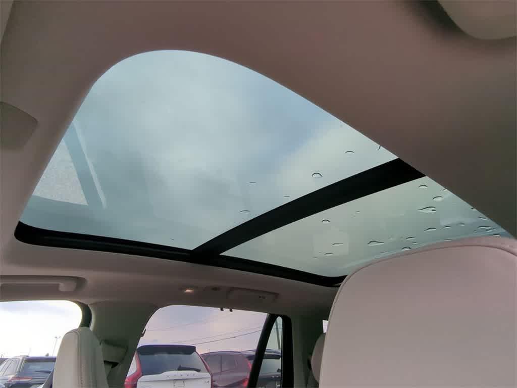 new 2026 Volvo XC90 car, priced at $72,399