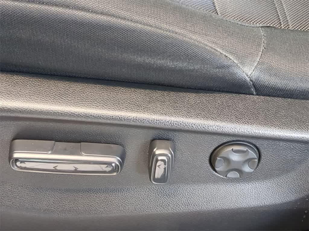 used 2021 Honda CR-V car, priced at $21,599