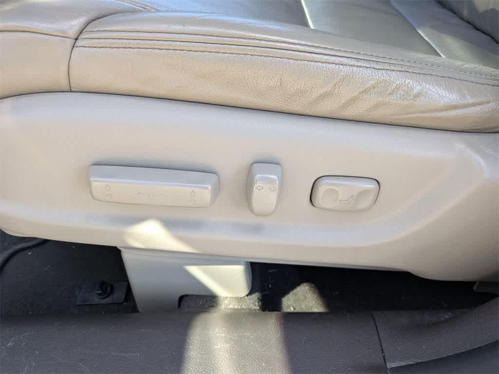 used 2013 Honda CR-V car, priced at $13,477