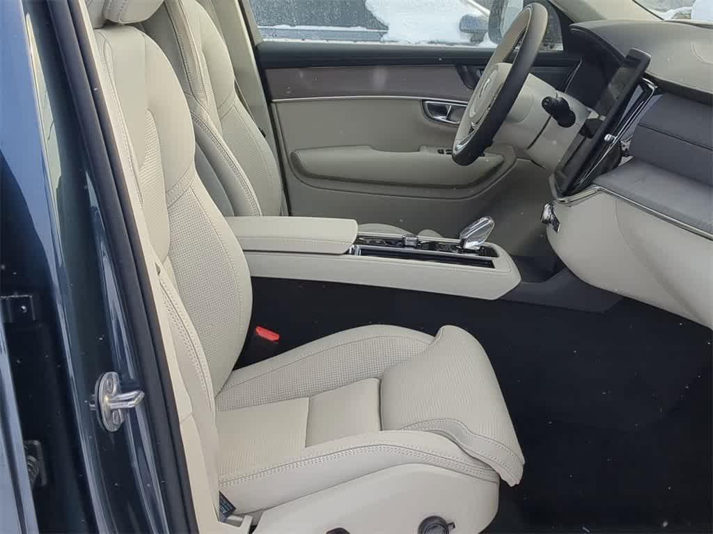 new 2026 Volvo XC90 car, priced at $73,117