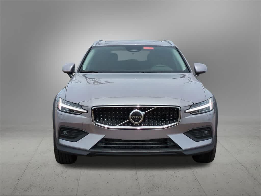 new 2026 Volvo V60 Cross Country car, priced at $59,760