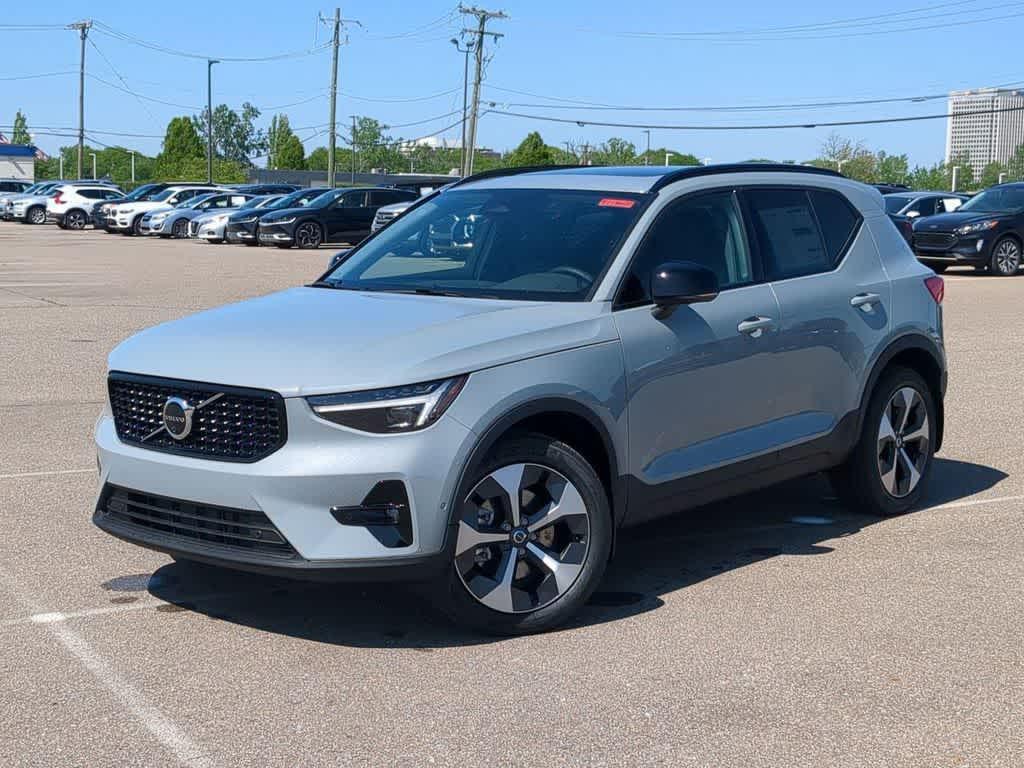 new 2026 Volvo XC40 car, priced at $48,497