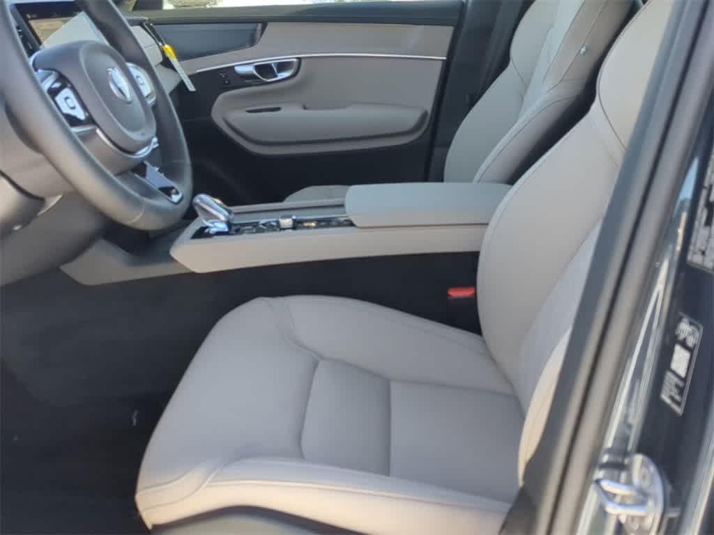 new 2026 Volvo XC90 car, priced at $69,291