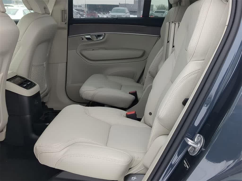 new 2026 Volvo XC90 Plug-In Hybrid car, priced at $85,892