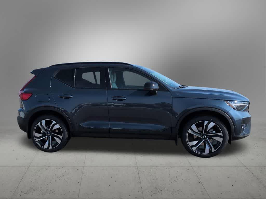 new 2026 Volvo XC40 car, priced at $53,239