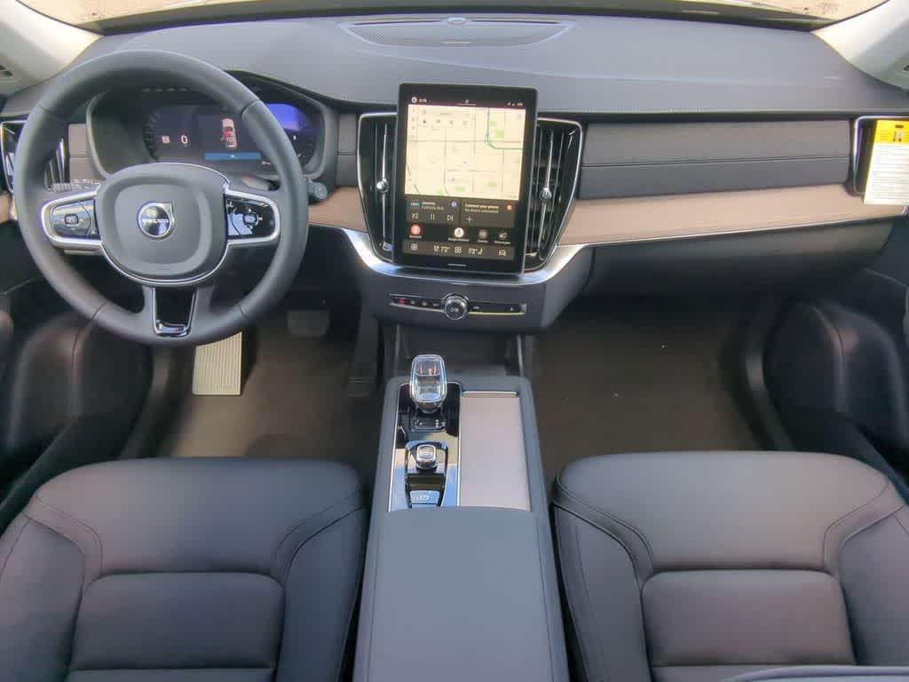 new 2026 Volvo XC90 car, priced at $69,291