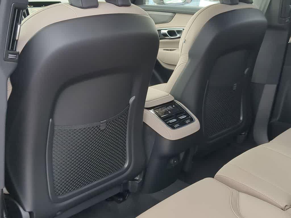 new 2026 Volvo XC90 car, priced at $70,285