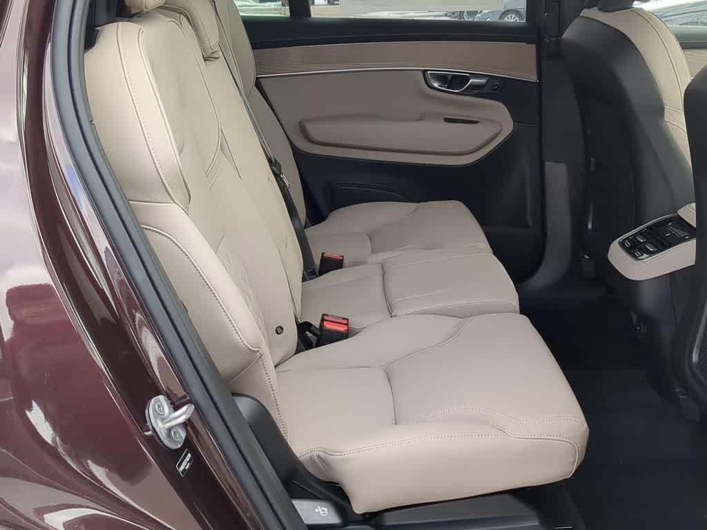 new 2026 Volvo XC90 car, priced at $70,285