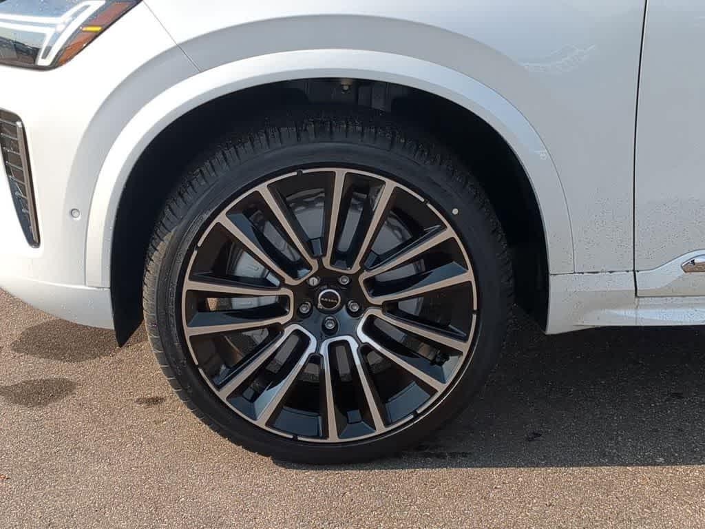 new 2026 Volvo XC90 car, priced at $70,285