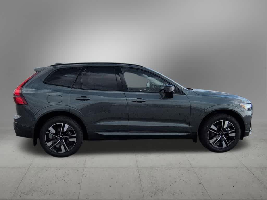 new 2026 Volvo XC60 car, priced at $56,369