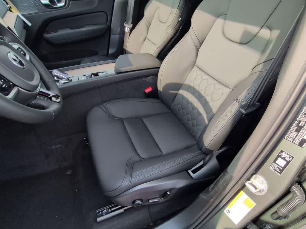 new 2026 Volvo XC60 car, priced at $56,369