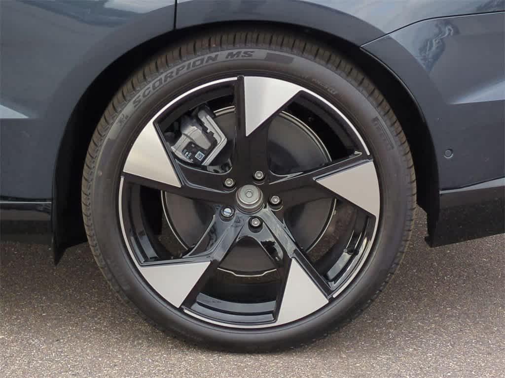 new 2025 Volvo EX90 car, priced at $89,080