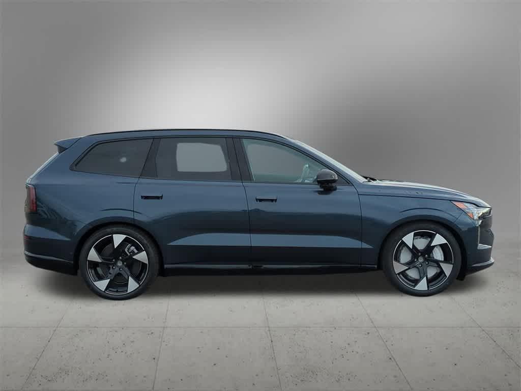 new 2025 Volvo EX90 car, priced at $89,080