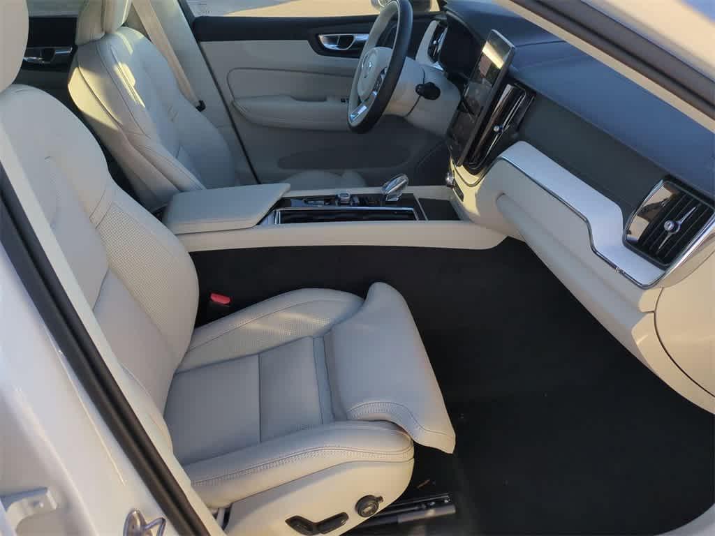 new 2026 Volvo XC60 car, priced at $61,611