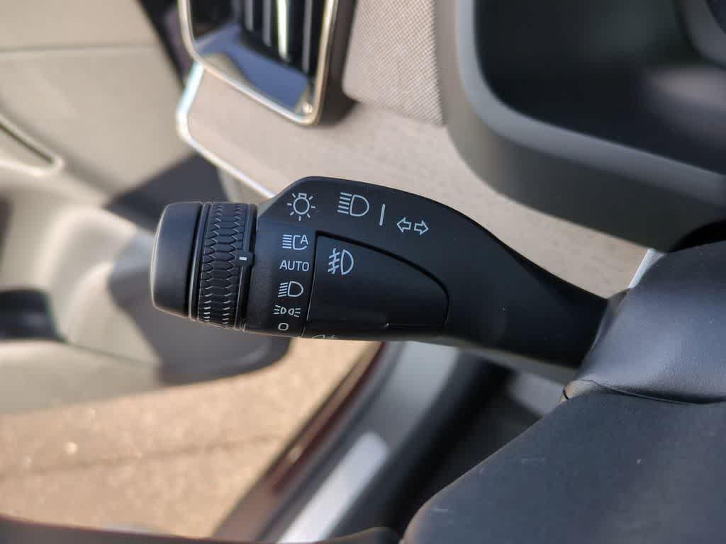 new 2026 Volvo XC90 car, priced at $65,917