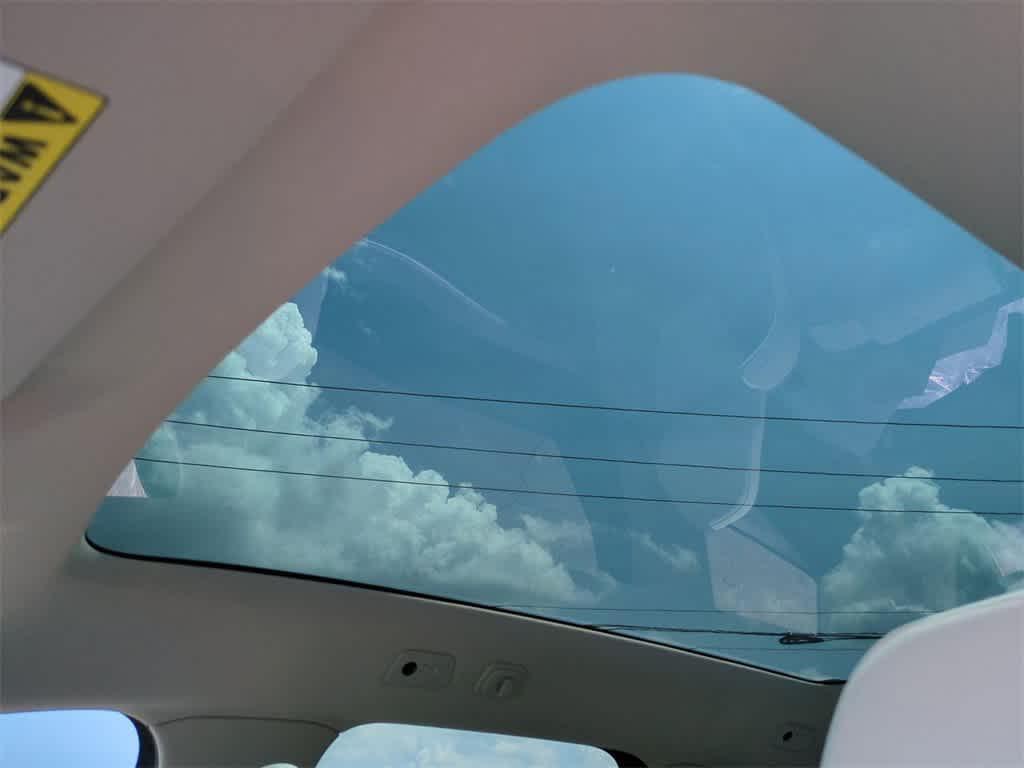 new 2025 Volvo EX90 car, priced at $85,882