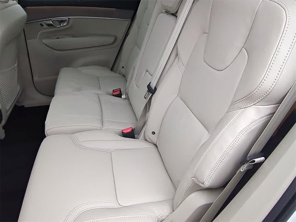 new 2026 Volvo XC90 car, priced at $72,399