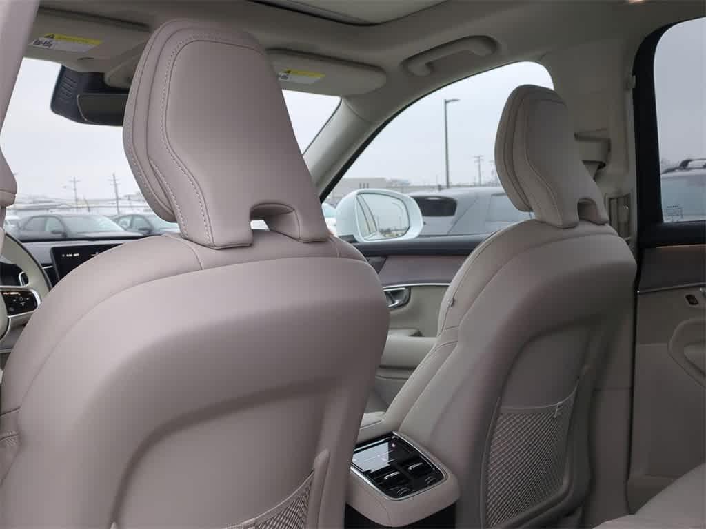 new 2026 Volvo XC90 car, priced at $72,399