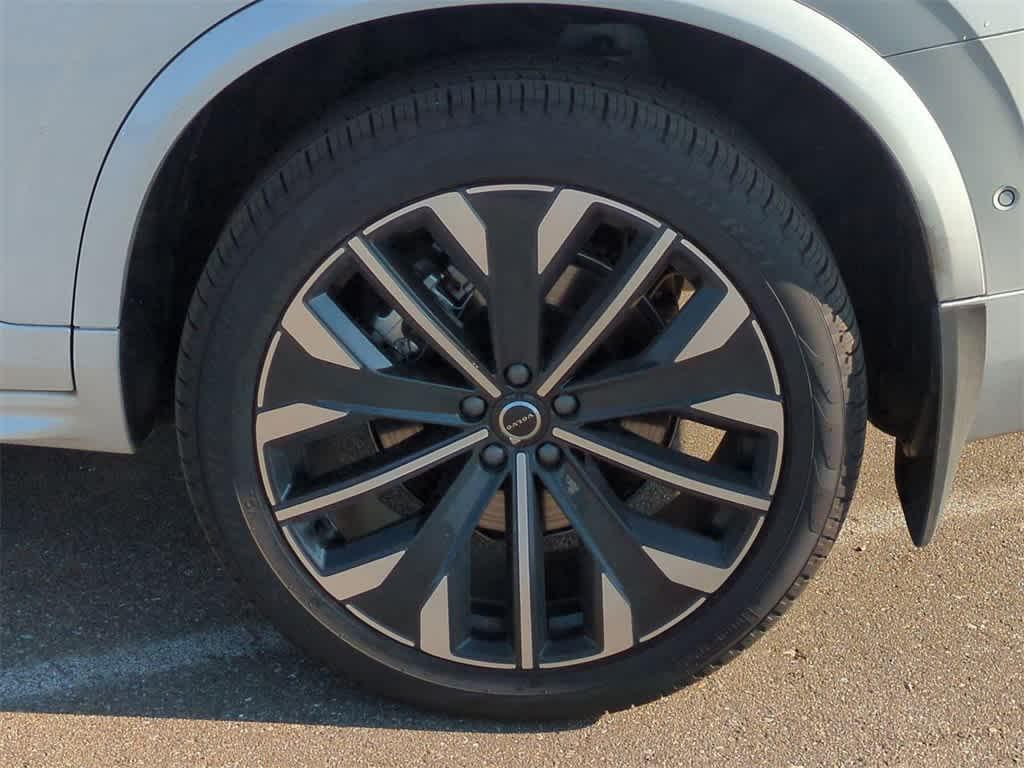 new 2025 Volvo XC90 car, priced at $61,861